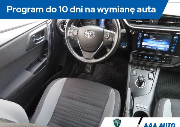 Toyota Auris cena 68000 przebieg: 89754, rok produkcji 2016 z Nowogrodziec małe 154